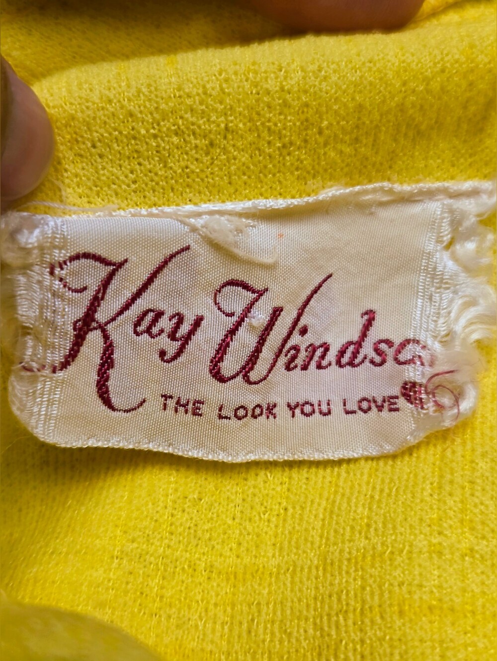 Kay Windsor Vintage Mod Yellow Sleeveless Shift Dress Bow Neck Size M - Picture 13 of 15